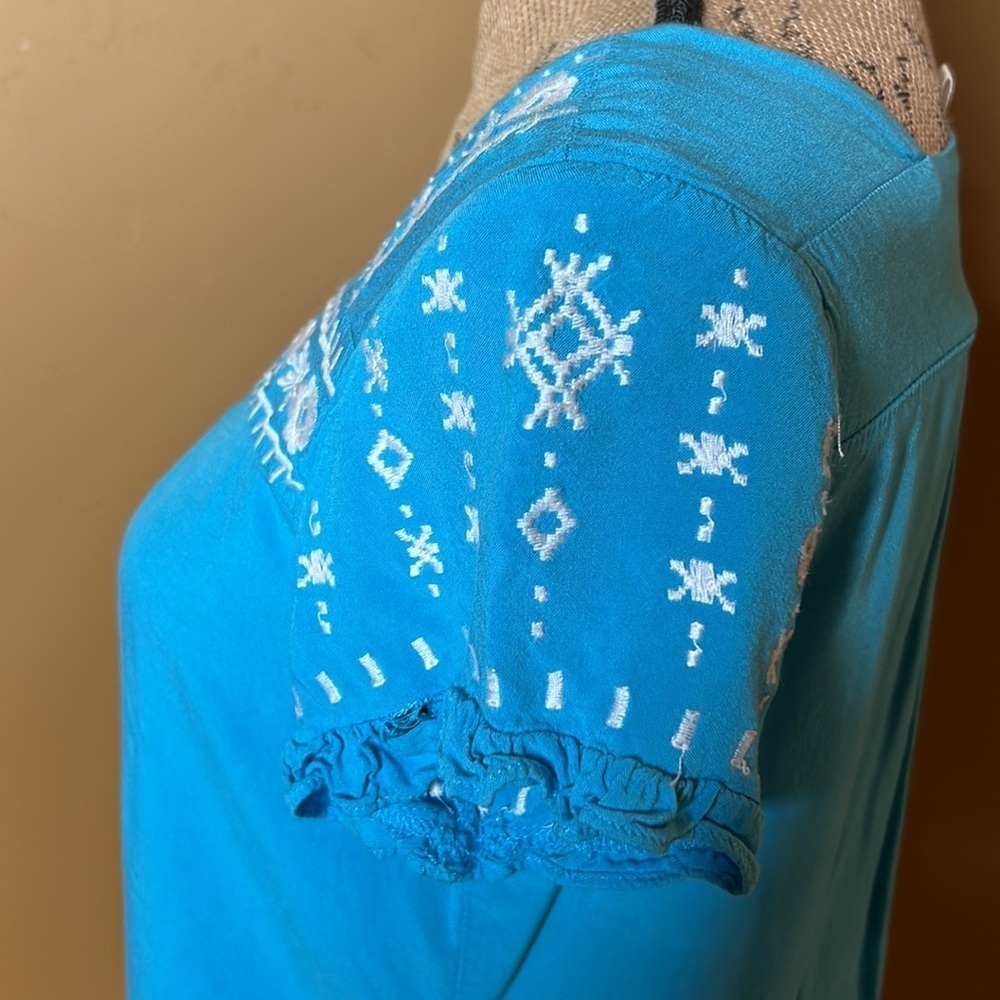 Tantrums Blue Embroidered Boho Peasant Top Size Small - Picture 5 of 7